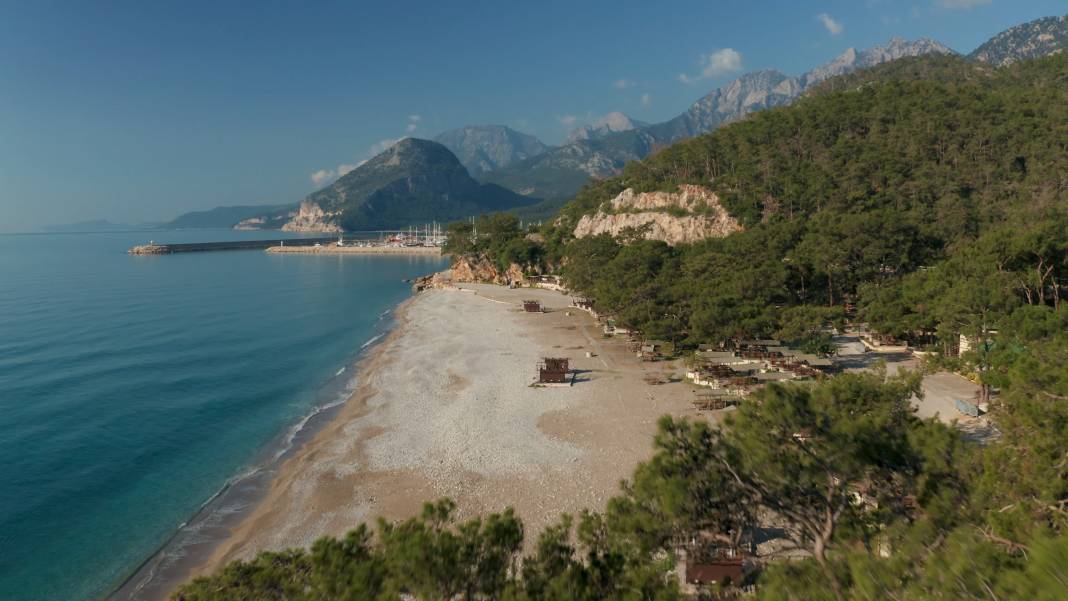 Antalya rekor kırdı: Bir günde 104 bin 359 yabancı ziyaretçi! 8